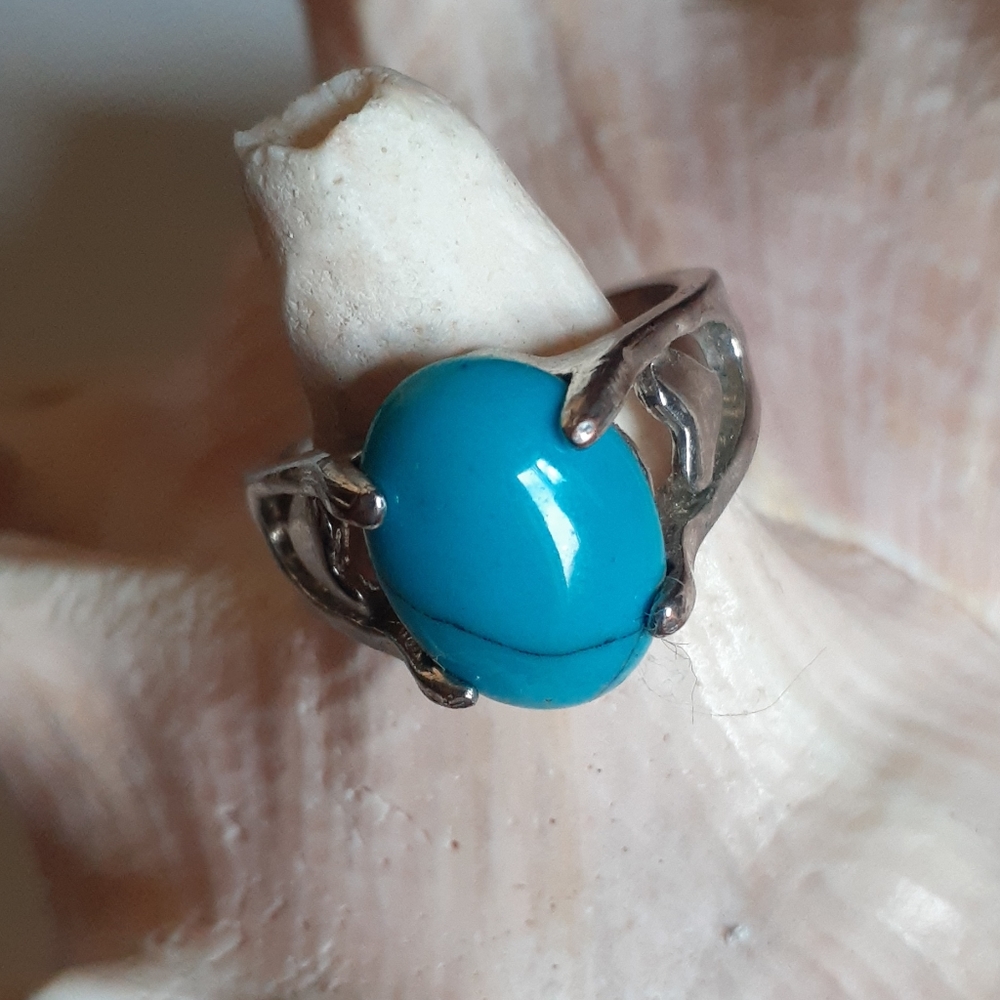 Howlite Gemstone Silver tone Ring sz 7